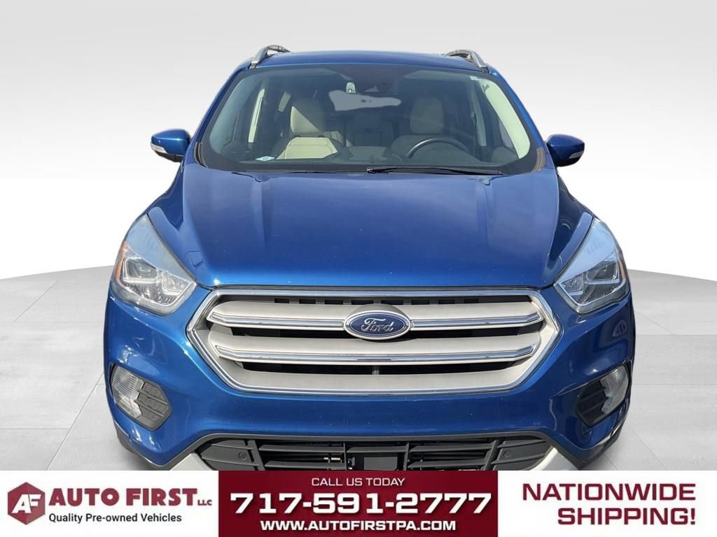 Used 2019 Ford Escape Titanium AWD/4WD image 2