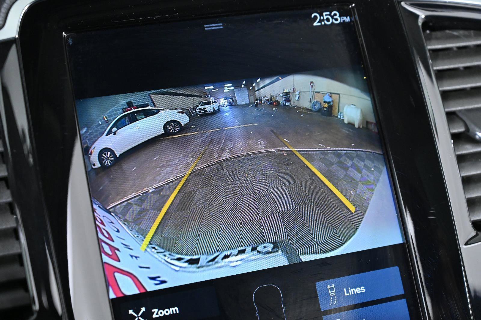 Used 2022 Volvo XC90 T5 Momentum w/ Advanced Package image 15