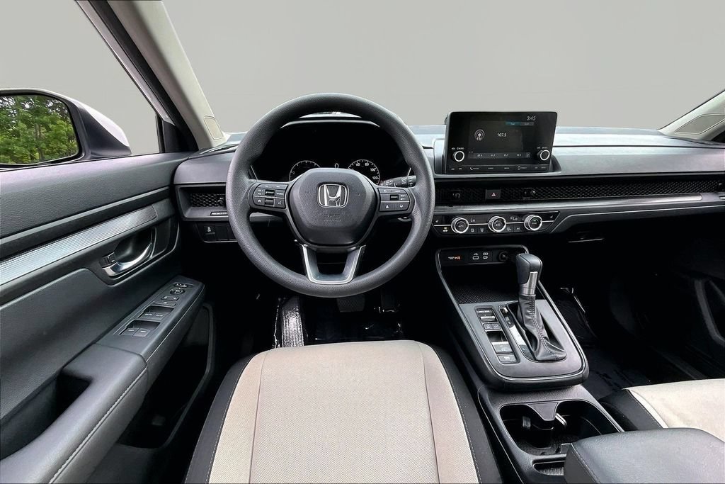 Certified 2025 Honda CR-V EX image 8