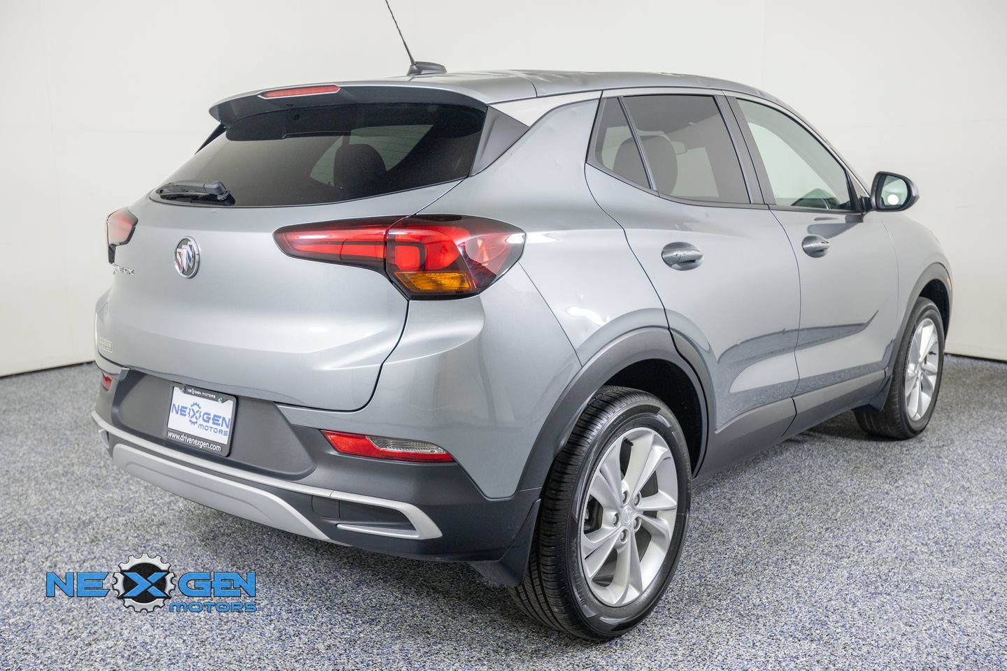 Used 2023 Buick Encore GX Preferred w/ Cold Weather Comfort Package AWD/4WD image 7