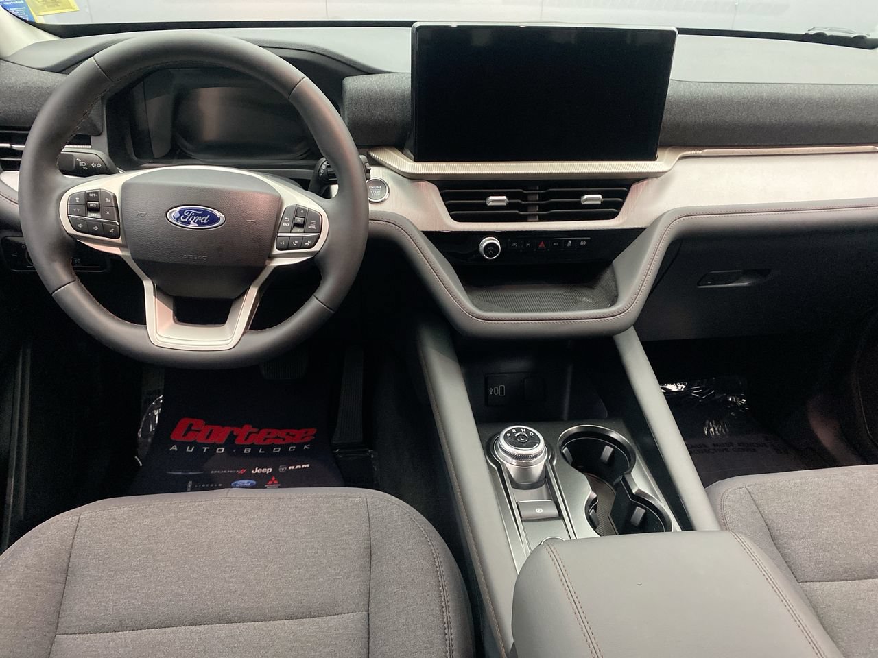 New 2026 Ford Explorer Active AWD/4WD image 15