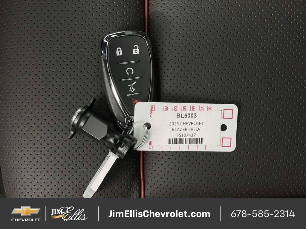 New 2025 Chevrolet Blazer RS w/ Driver Confidence II Package AWD/4WD image 71