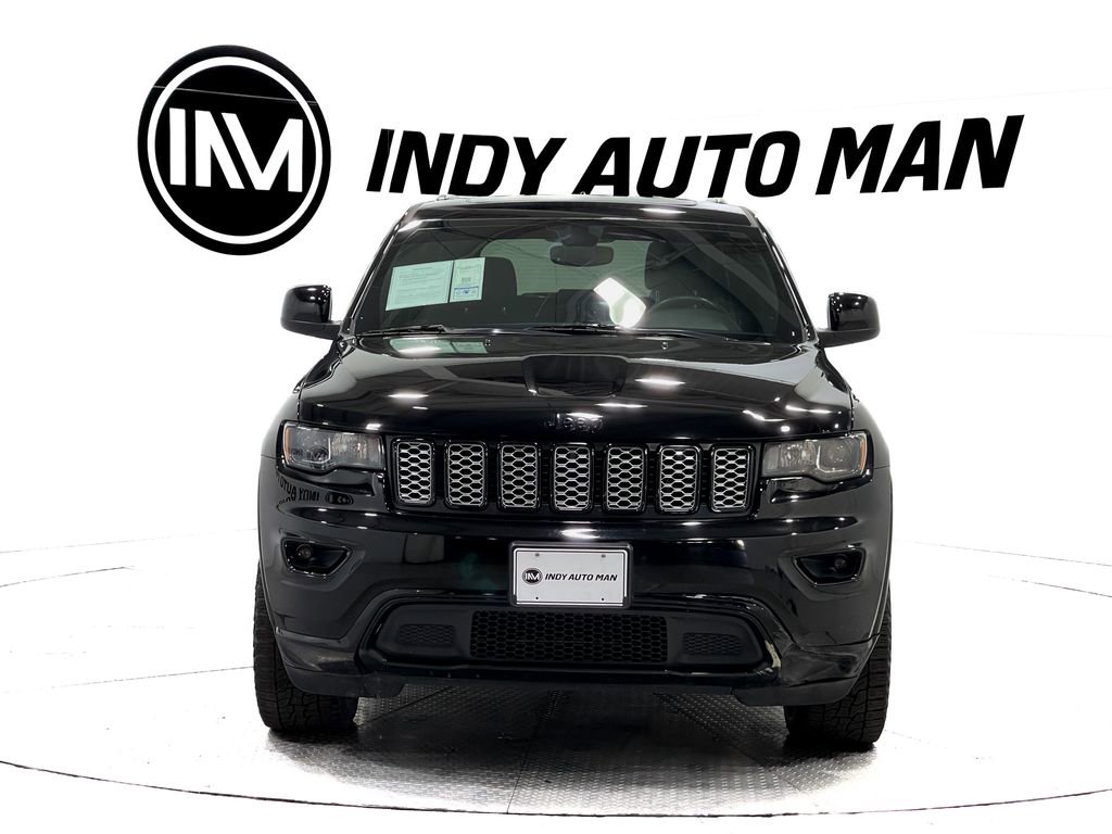Used 2019 Jeep Grand Cherokee Altitude image 9