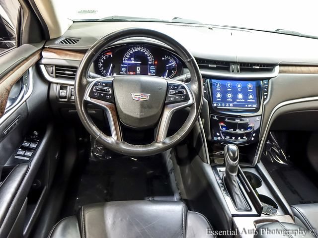 Certified 2018 Cadillac XTS Luxury FWD image 3