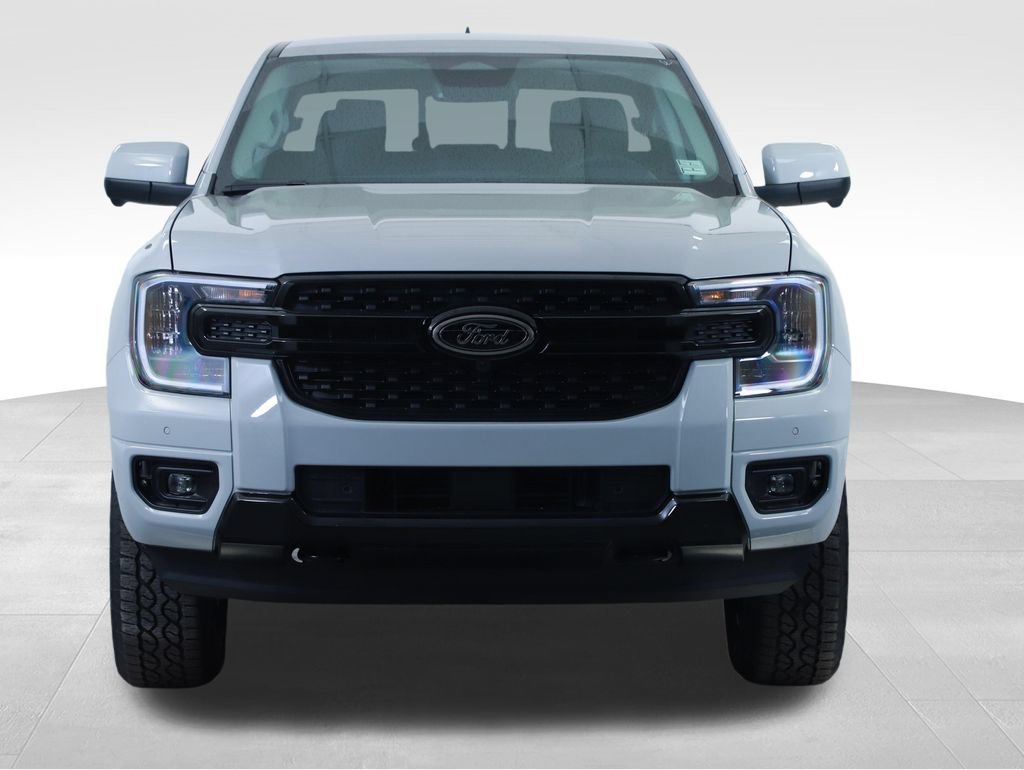New 2026 Ford Ranger Lariat w/ Black Appearance Package AWD/4WD image 9