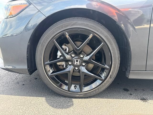 Used 2025 Honda Civic Sport image 10