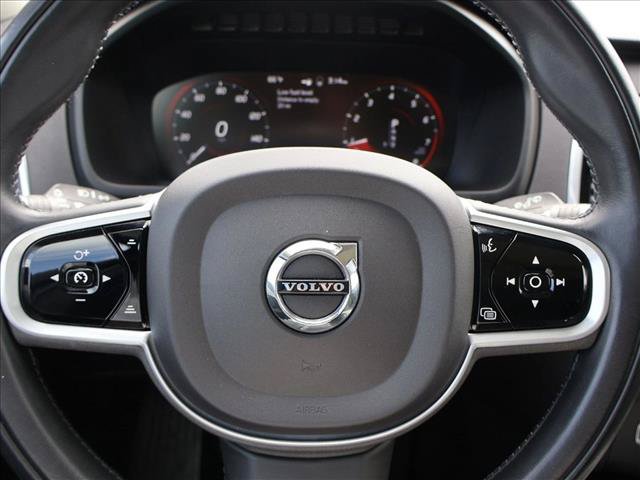 Used 2021 Volvo XC90 T5 Momentum w/ Advanced Package AWD/4WD image 16