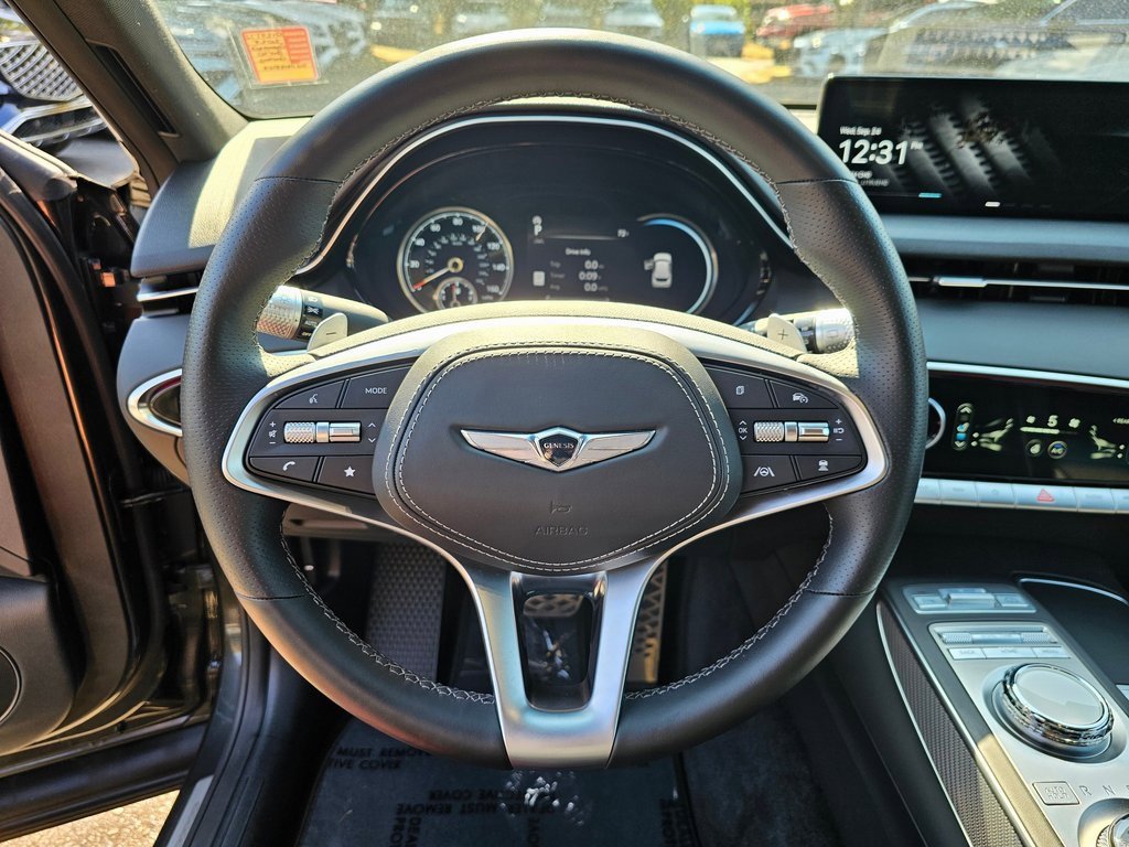 Used 2025 Genesis GV70 3.5T Sport image 11