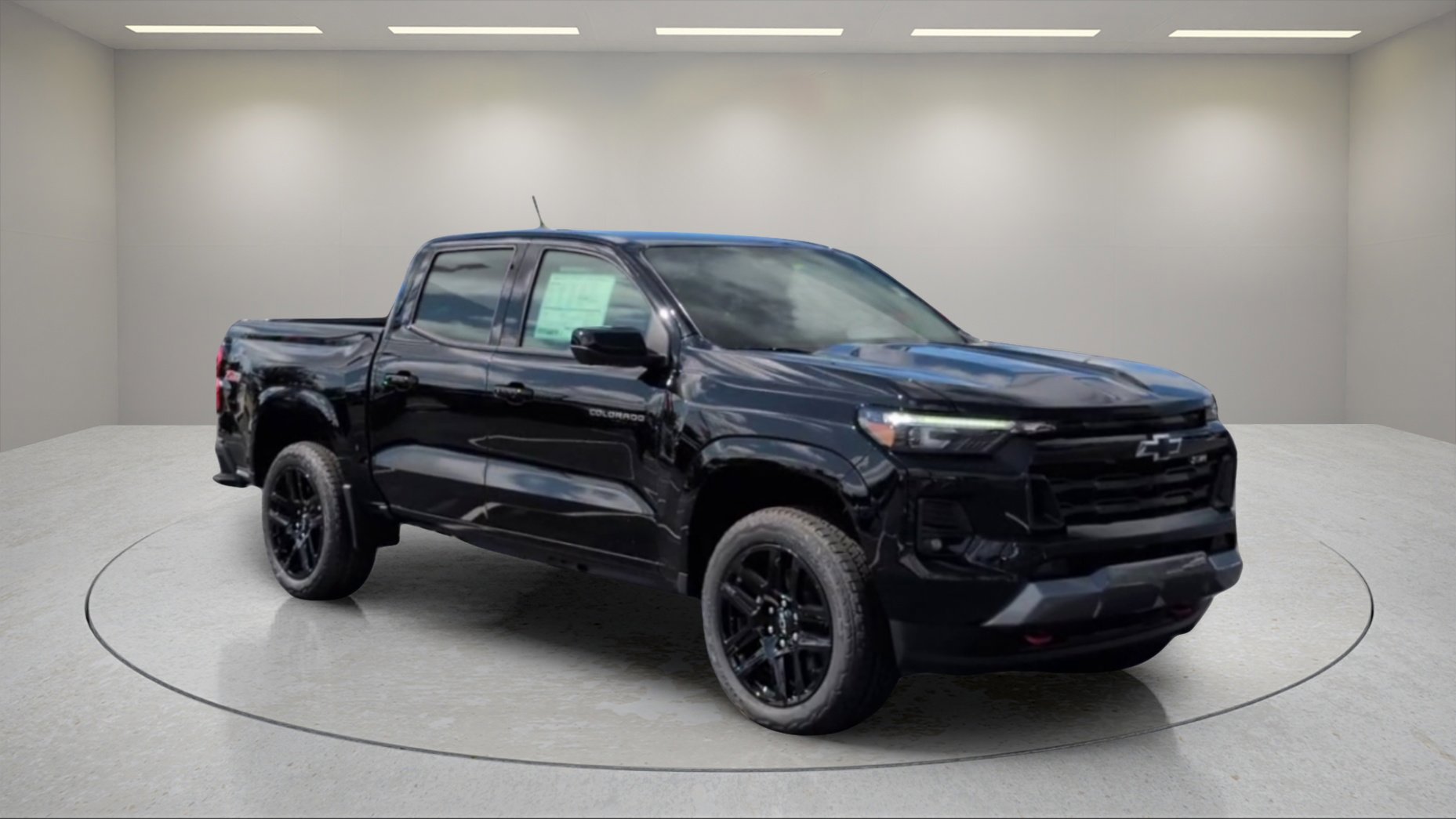 New 2025 Chevrolet Colorado Z71 w/ Technology Package image 1