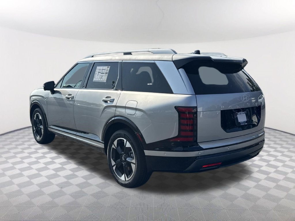 Used 2026 Hyundai Palisade Limited FWD image 7