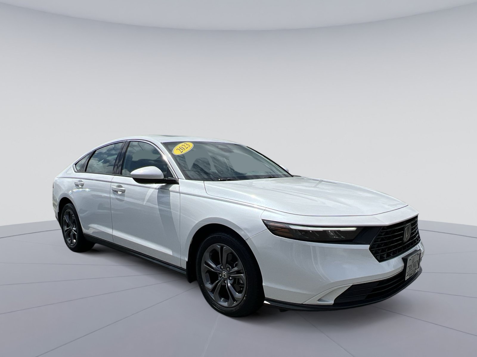 Used 2023 Honda Accord EX image 11