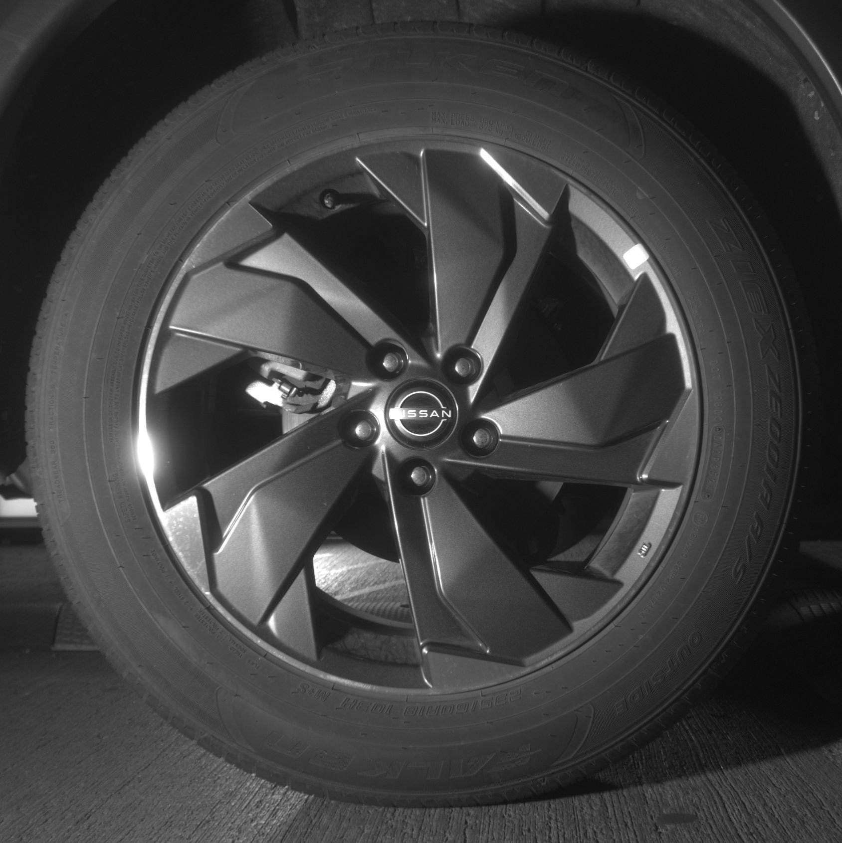 Used 2025 Nissan Rogue SV image 15