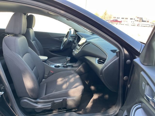 Used 2022 Chevrolet Malibu LT image 26