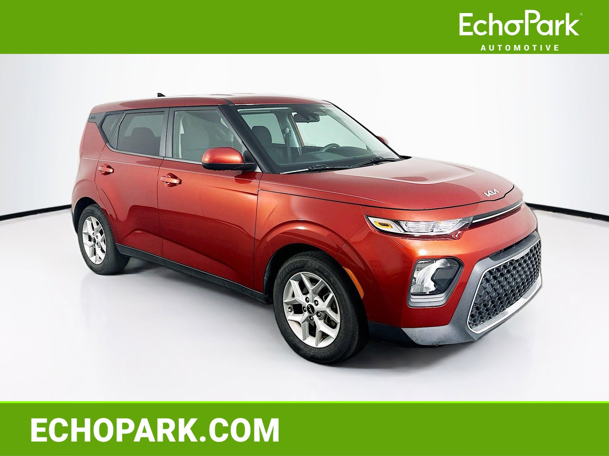 Used 2022 Kia Soul LX w/ Technology Package FWD image 1