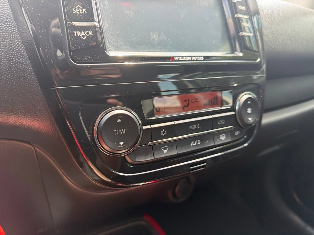 Used 2020 Mitsubishi Mirage LE FWD image 30