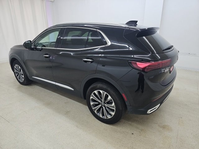 Used 2025 Buick Envision Preferred image 19