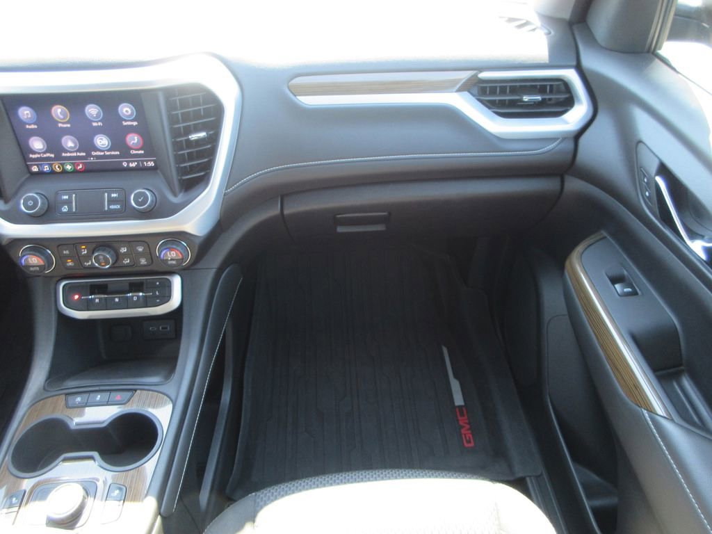 Used 2023 GMC Acadia SLE w/ Driver Convenience Package image 16