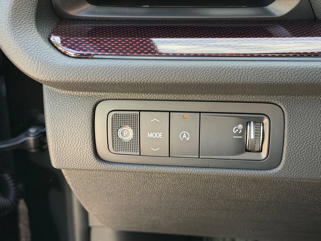 New 2027 Chevrolet Traverse RS FWD image 22