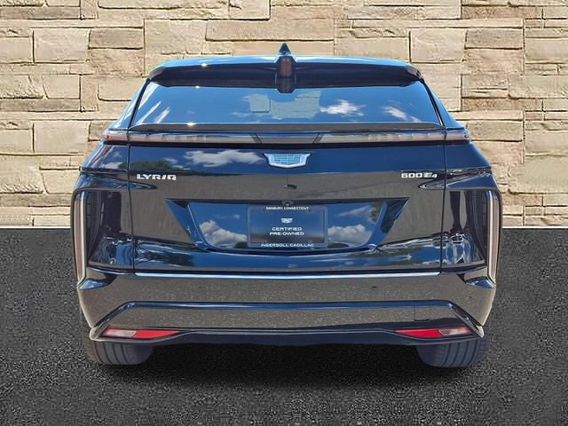 Certified 2024 Cadillac Lyriq Luxury AWD/4WD image 3