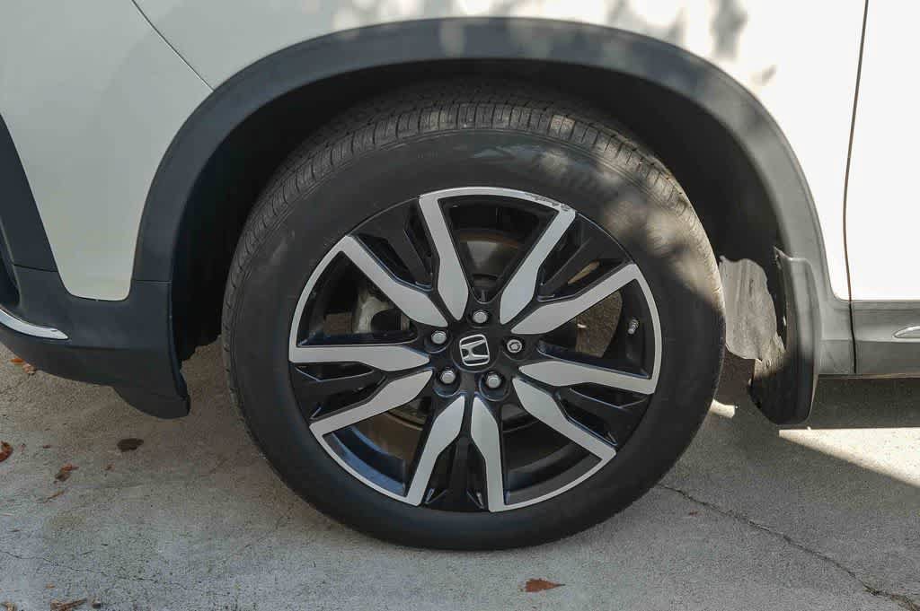 Used 2019 Honda Pilot Touring image 10