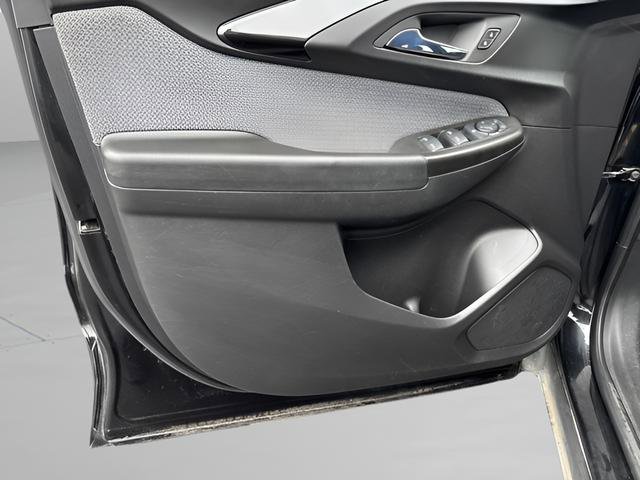 Used 2023 Chevrolet TrailBlazer LT w/ Convenience Package image 11