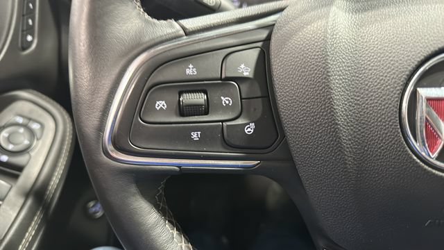 Used 2022 Buick Encore GX Essence w/ Advanced Technology Package FWD image 13