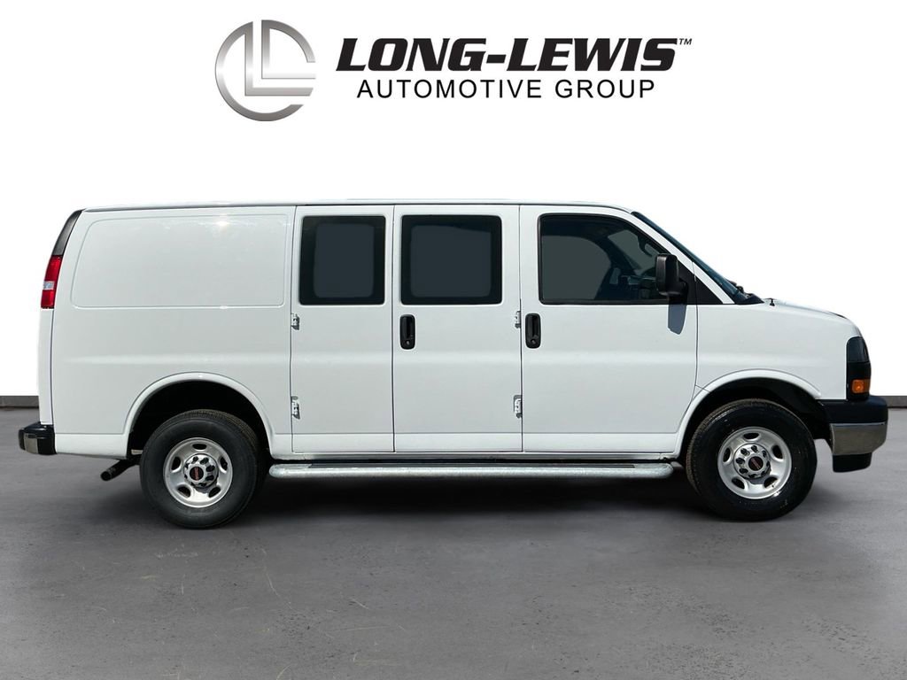 Used 2024 GMC Savana 2500 w/ Driver Convenience Package image 8