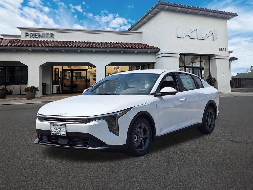 New 2026 Kia K4 FWD image 4