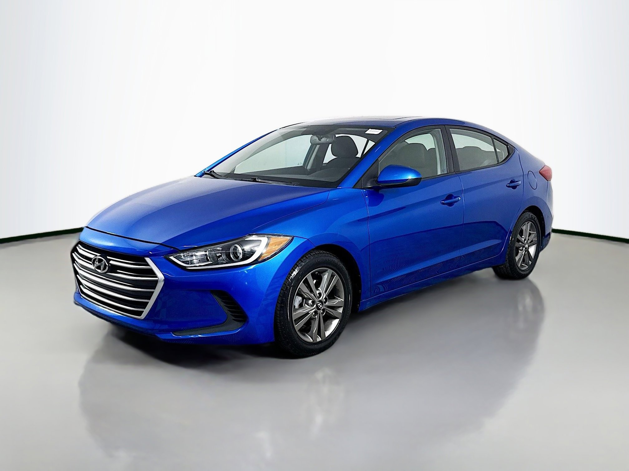 Used 2017 Hyundai Elantra Value Edition w/ Cargo Package image 4