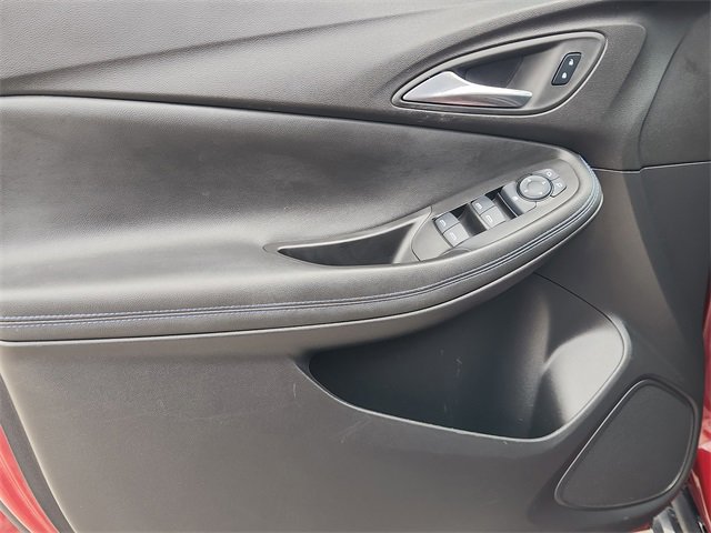 Used 2025 Buick Encore GX Sport Touring w/ Comfort Package image 22