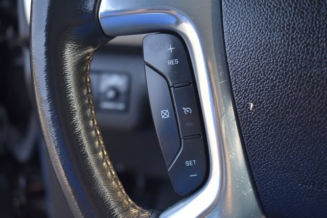Used 2015 GMC Acadia SLE AWD/4WD image 22