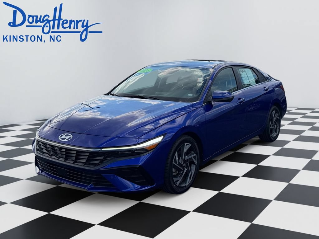 Used 2024 Hyundai Elantra Limited FWD image 1