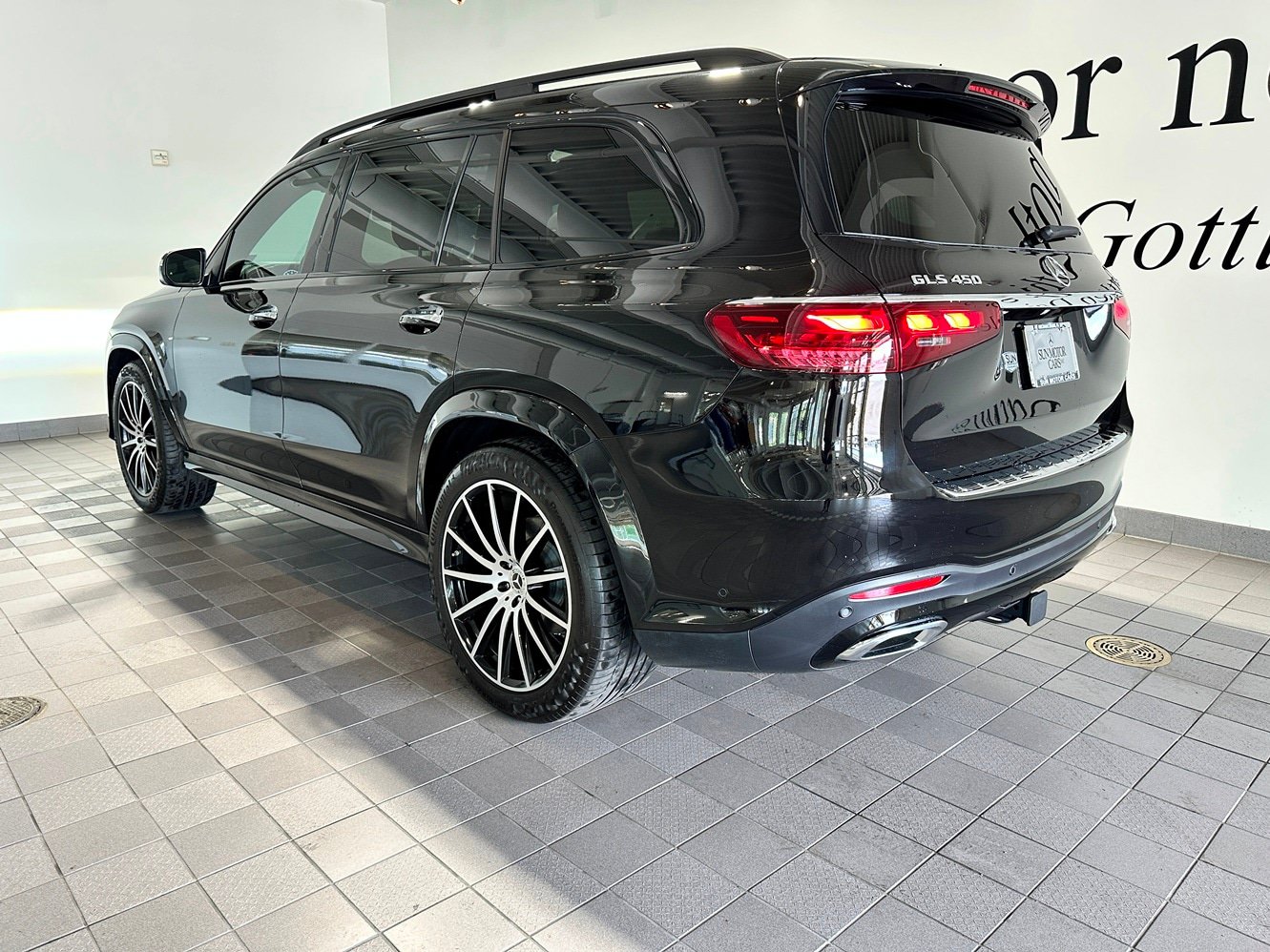 Certified 2025 Mercedes-Benz GLS 450 4MATIC image 6