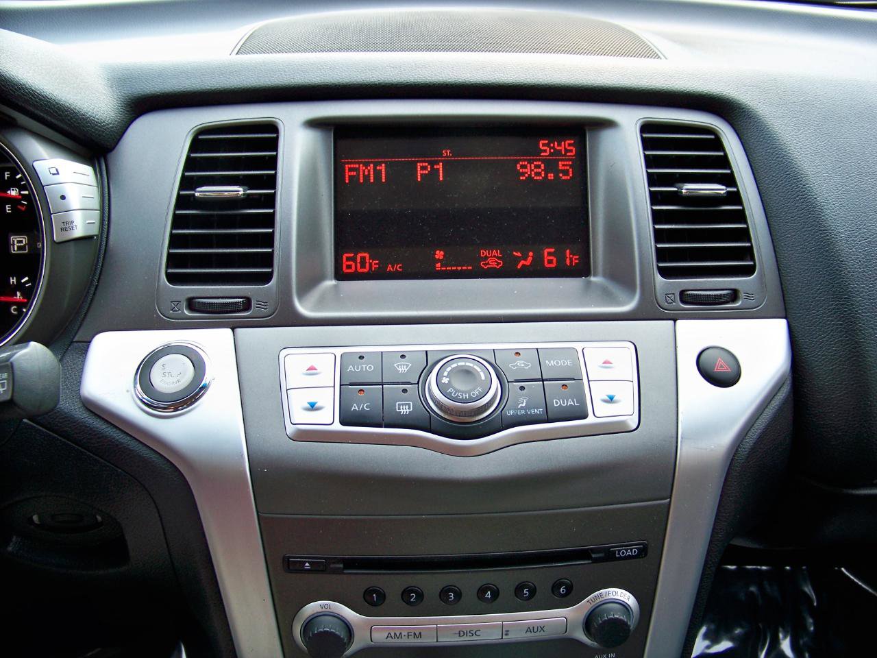 Used 2014 Nissan Murano S AWD/4WD image 22