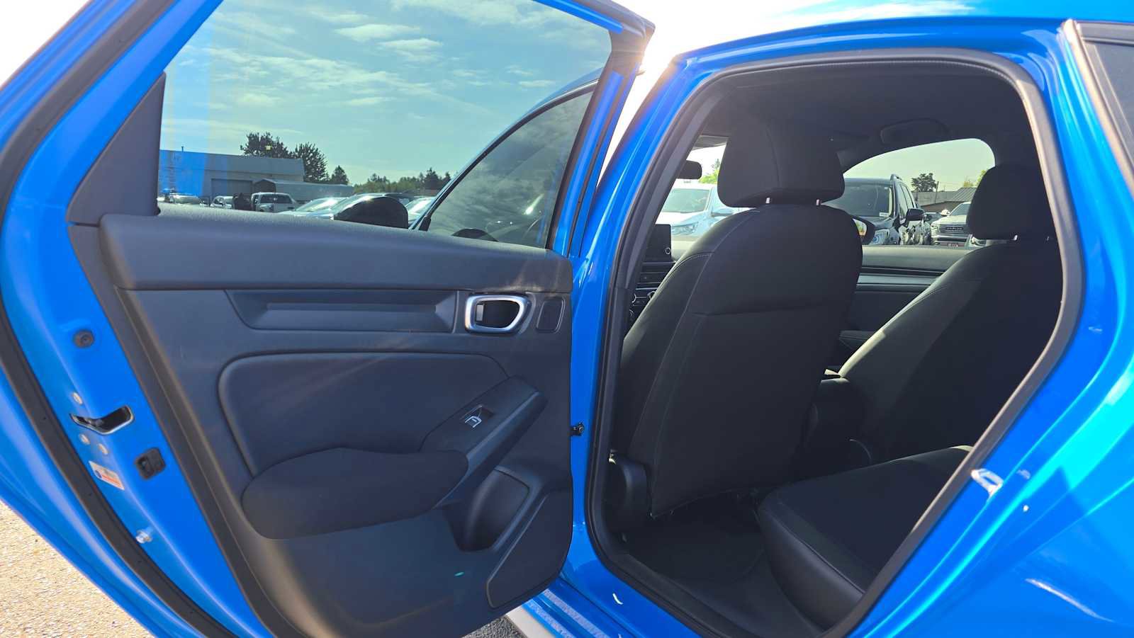 Used 2023 Honda Civic Sport image 18