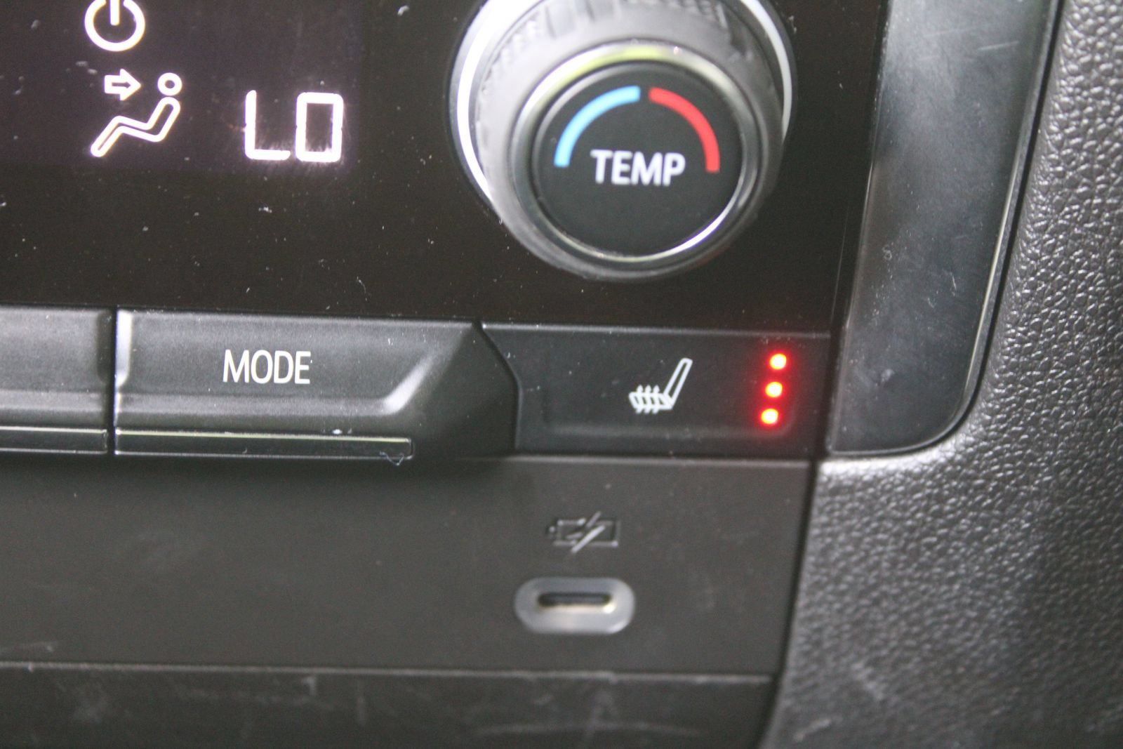 Used 2022 Chevrolet Tahoe RST w/ Luxury Package RWD image 30
