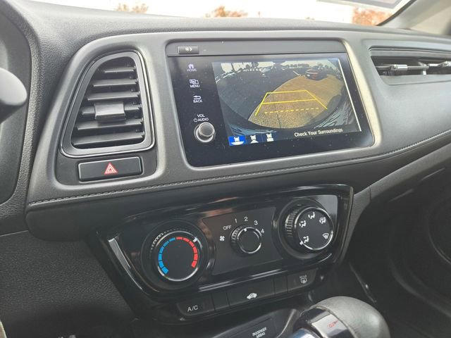 Used 2021 Honda HR-V Sport image 17
