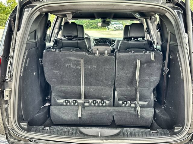 Used 2025 Chrysler Pacifica Select FWD image 23