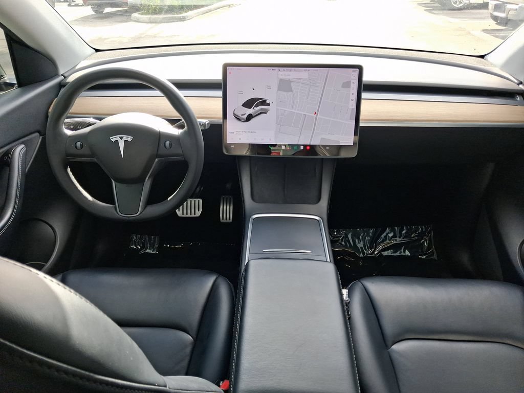Used 2021 Tesla Model Y Performance AWD/4WD image 9