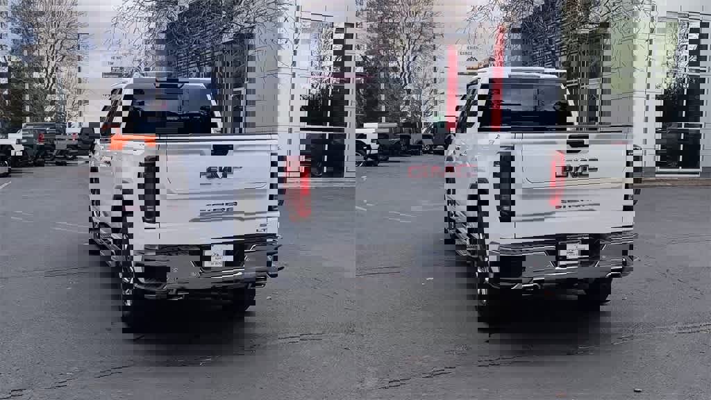 Used 2025 GMC Sierra 1500 SLT w/ SLT Premium Plus Package image 7