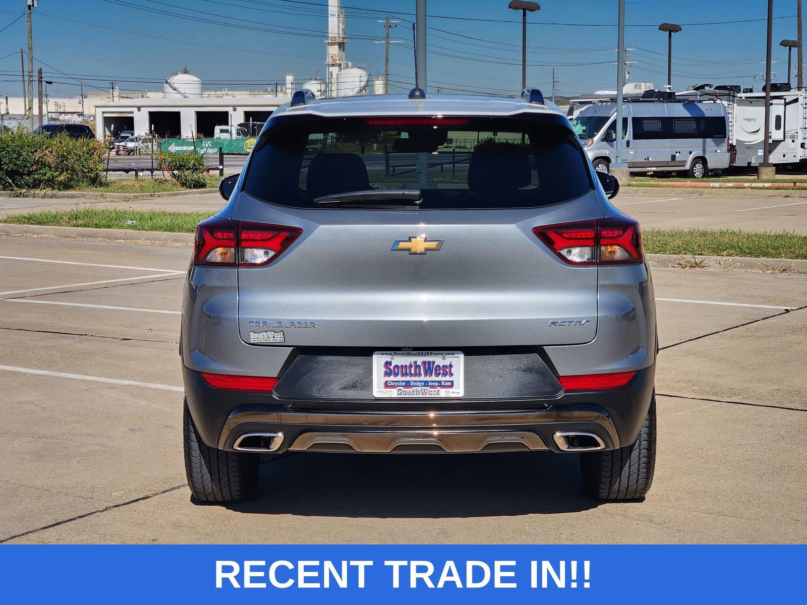 Used 2023 Chevrolet TrailBlazer ACTIV w/ Sun and Liftgate Package image 9