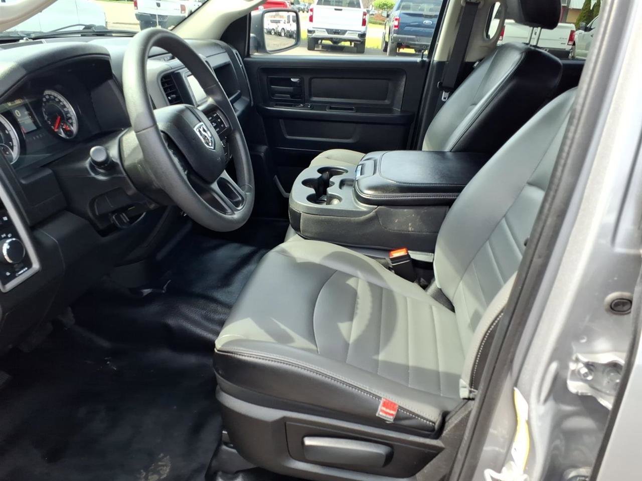 Used 2023 RAM 1500 Tradesman AWD/4WD image 9