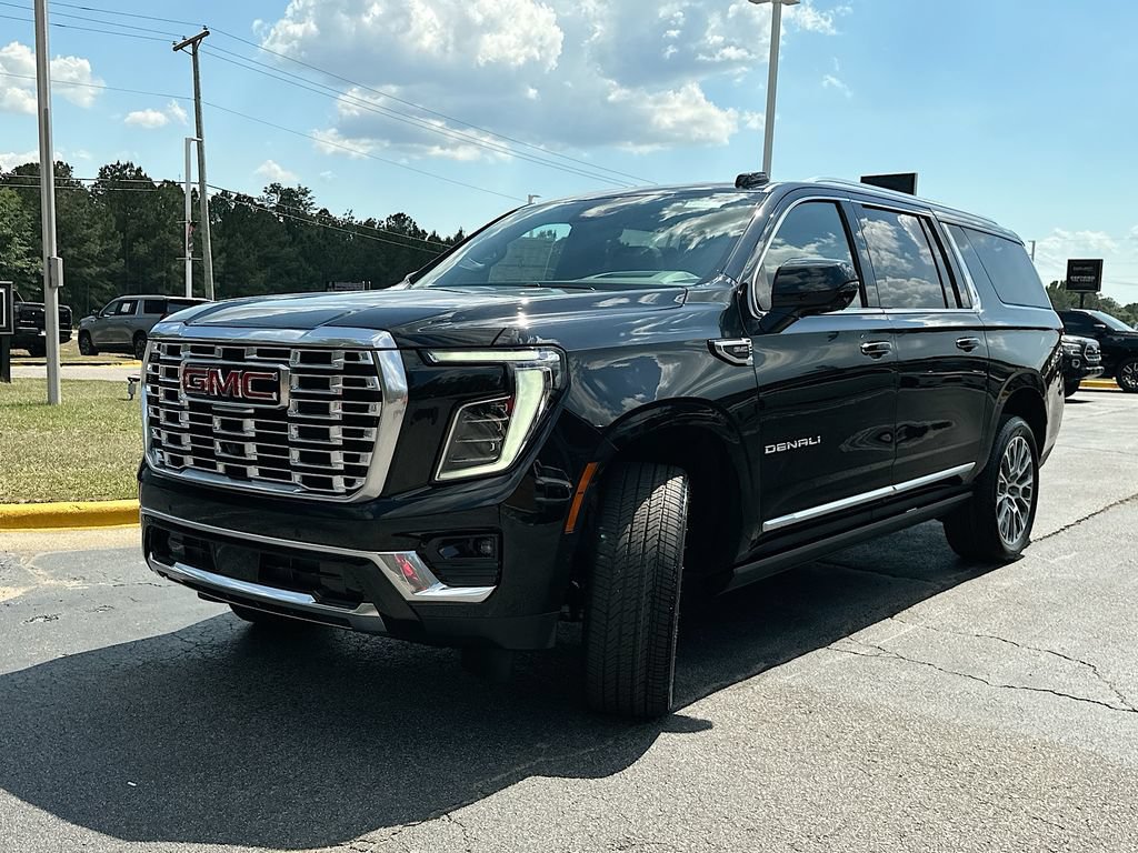 New 2026 GMC Yukon XL Denali w/ Denali Reserve Package