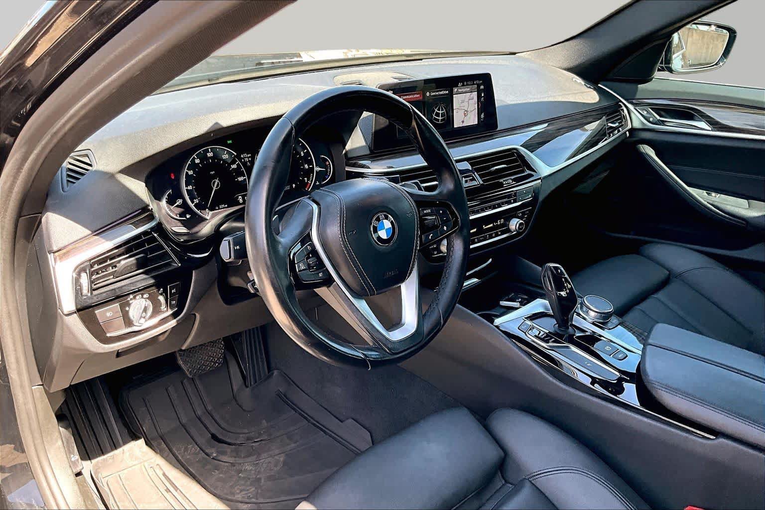 Used 2018 BMW 530i RWD image 18