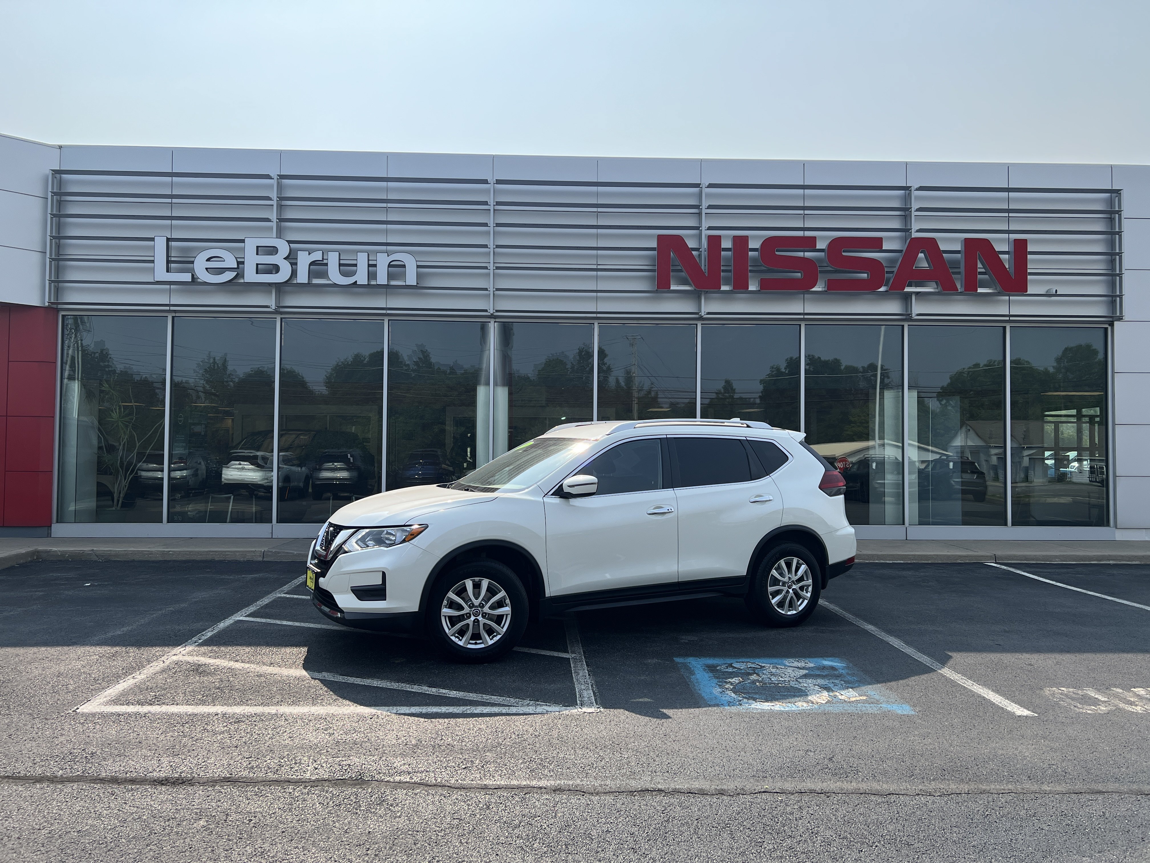 Used 2020 Nissan Rogue SV