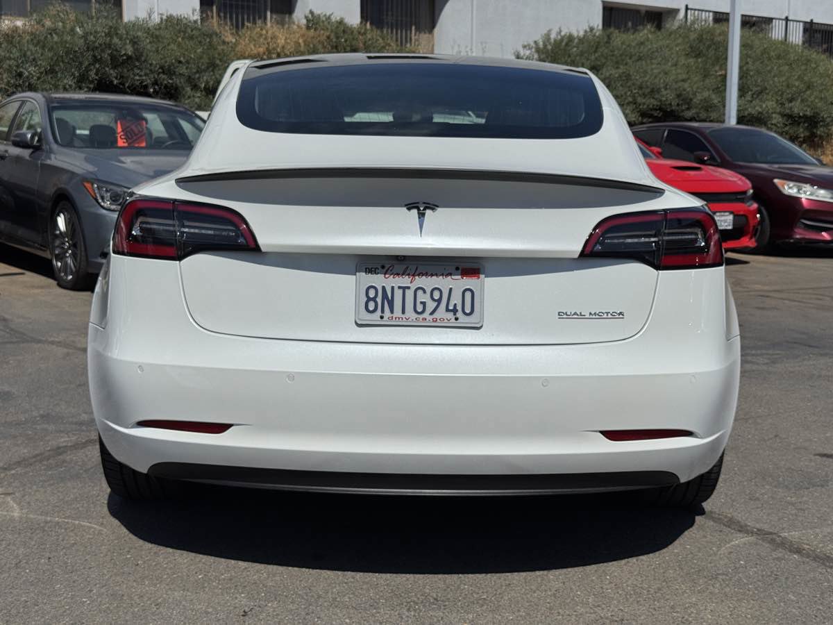 Used 2020 Tesla Model 3 Performance AWD/4WD image 13