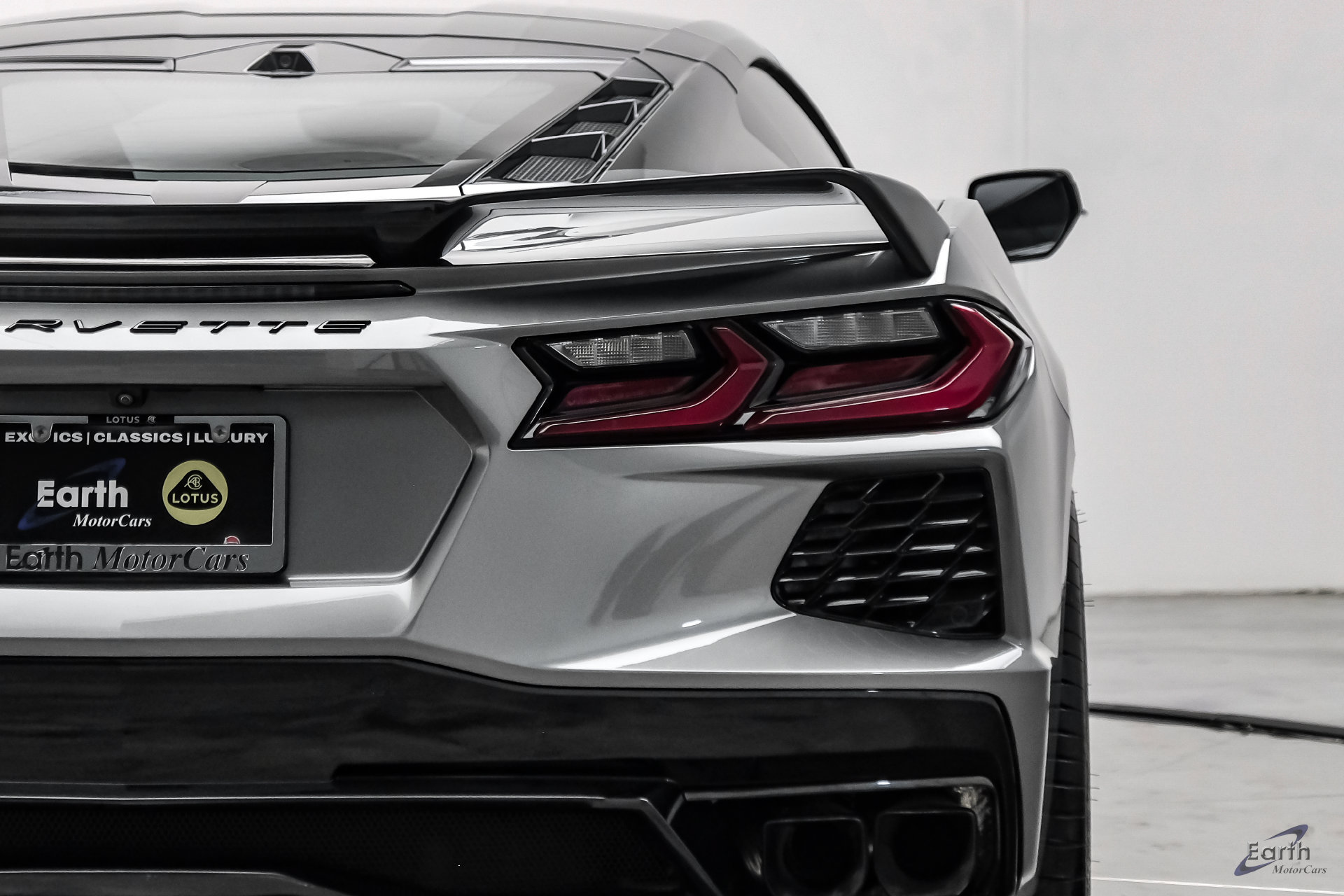 Used 2023 Chevrolet Corvette Stingray Preferred Cpe w/ Z51 Performance Package RWD image 18