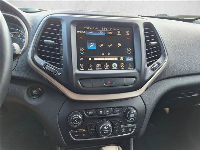 Used 2015 Jeep Cherokee Limited FWD image 13
