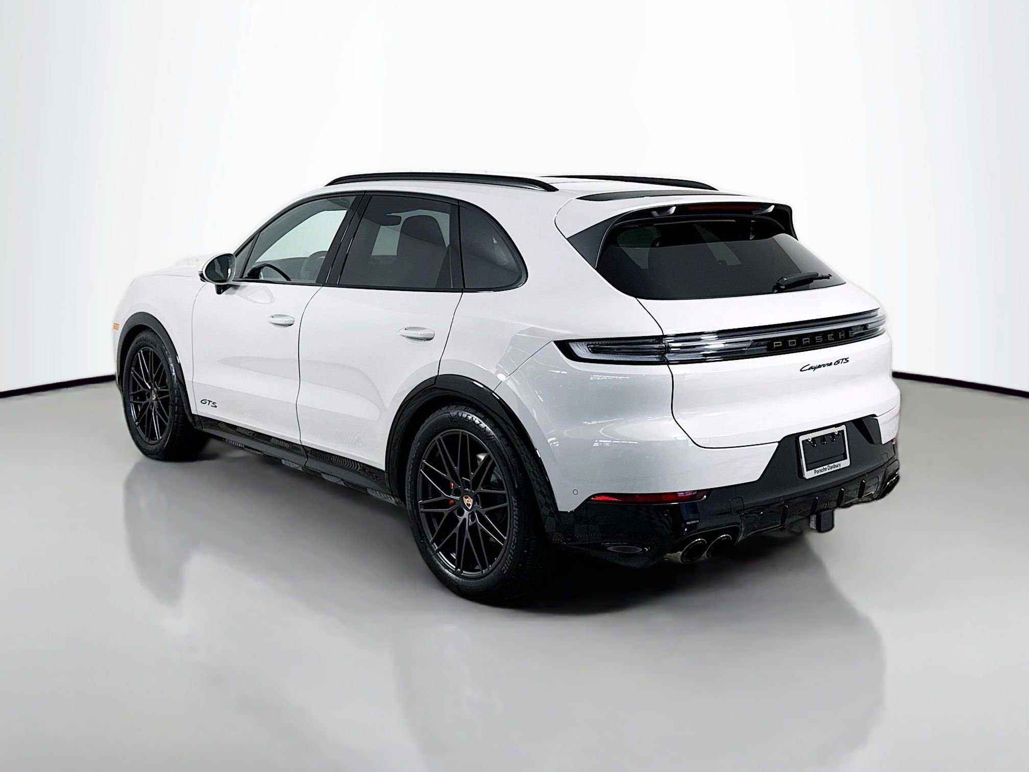 Certified 2026 Porsche Cayenne GTS image 3