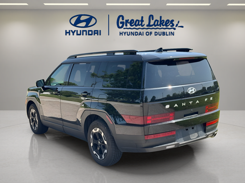 Used 2024 Hyundai Santa Fe SEL FWD image 3